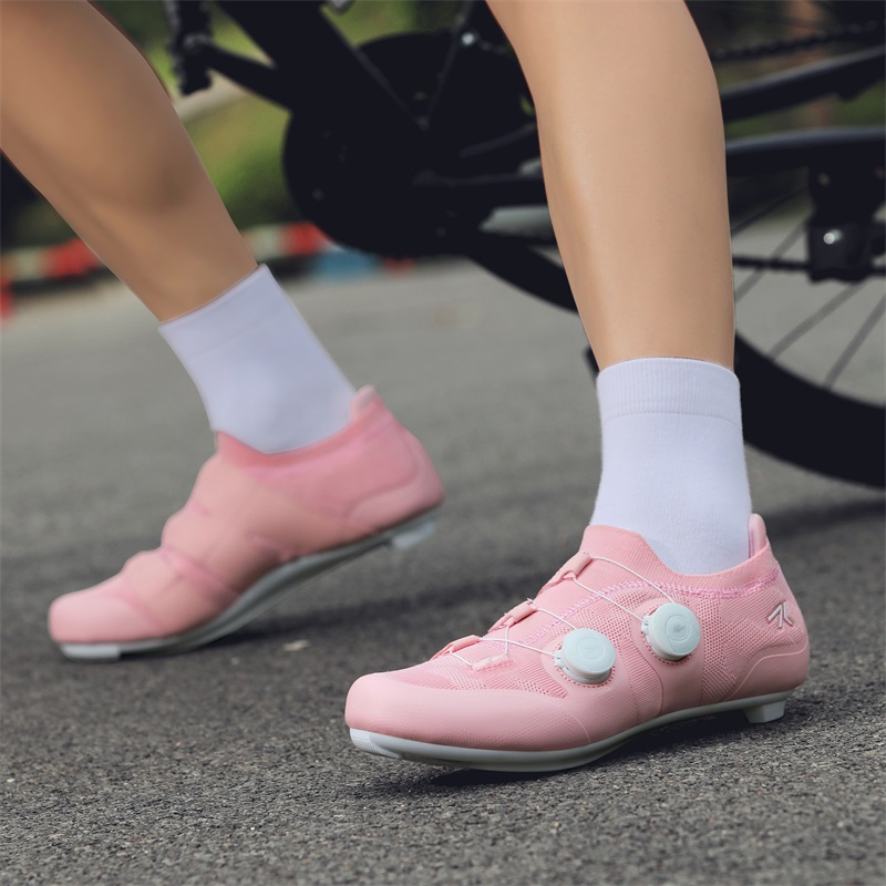 أحذية ركوب الدراجات على الطرق  - مراجعة Cycling Commuter Shoes وسعره